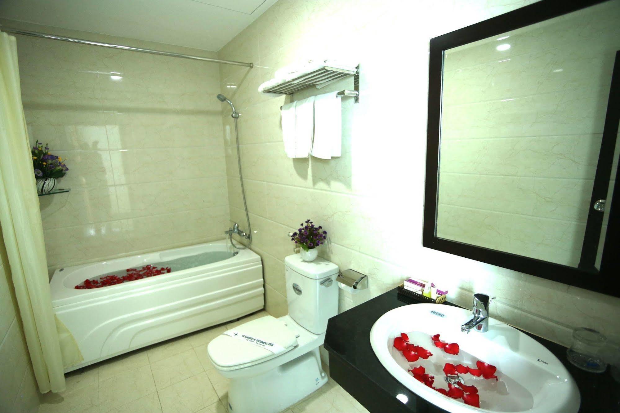Huong Son Hotel Da Nang Exteriör bild